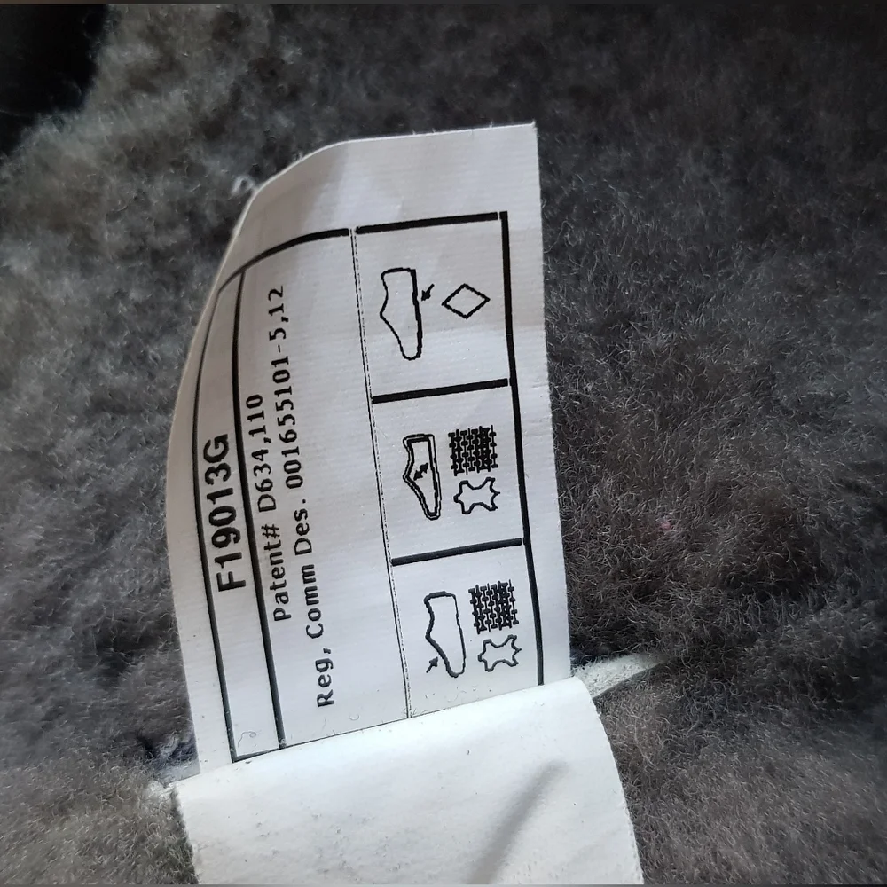 Ugg shearling waterproof tall leather boots - Picture 10 of 13